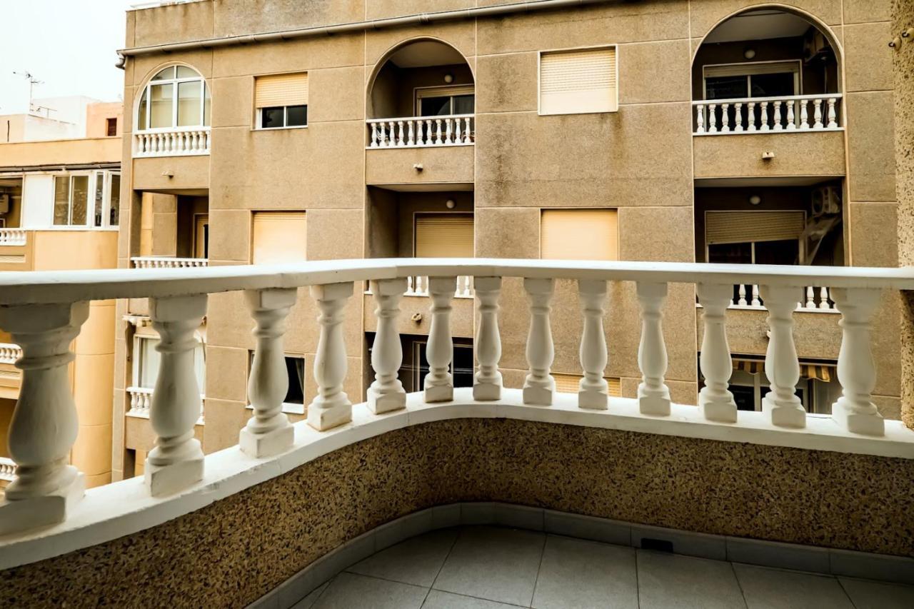 Apartamento Alegria Id105 Torrevieja Luaran gambar